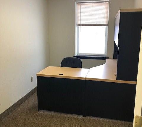 4th image of 252 David Pkwy #1
