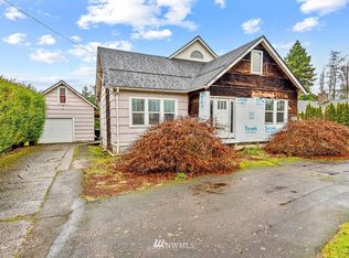 3107 Columbia Heights Rd, Longview, WA 98632