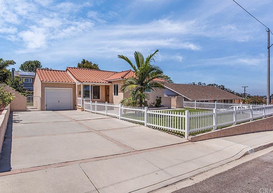 1st image of 22231 Redbeam Ave