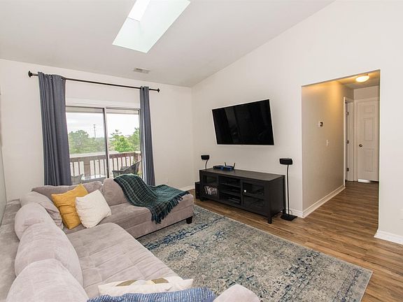 5th image of 1572 Gelhot Dr APT 125
