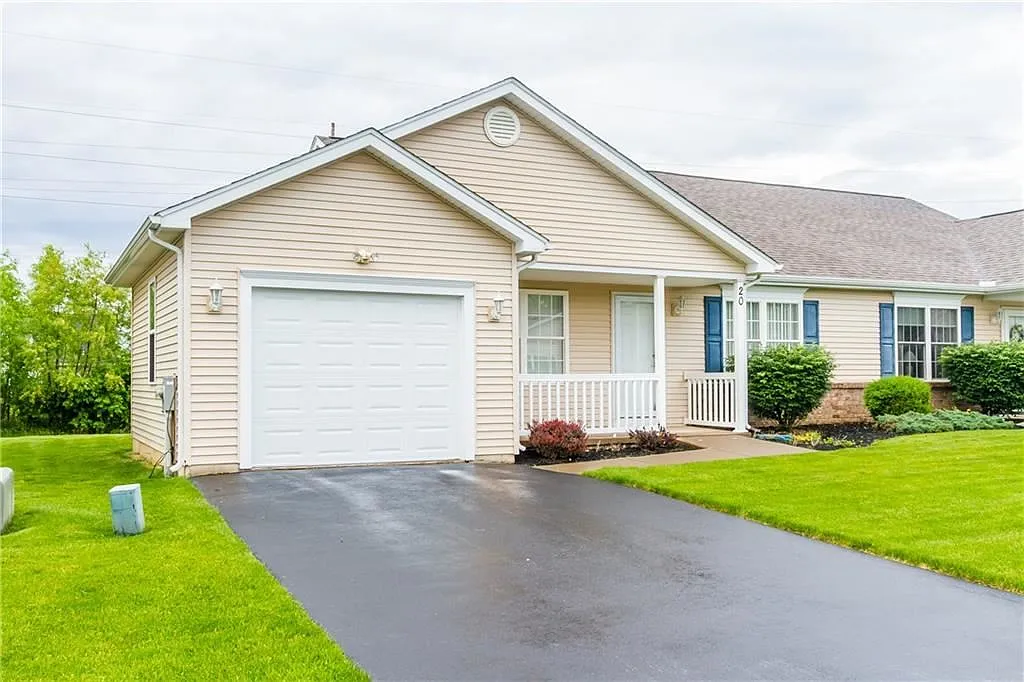 20 Kirkdale Cir photo 1