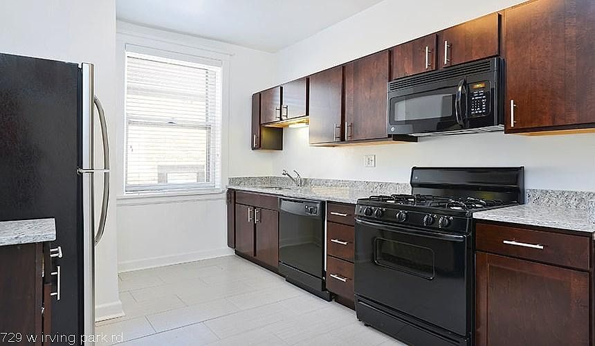 2nd image of 729 W Irving Park Rd #417