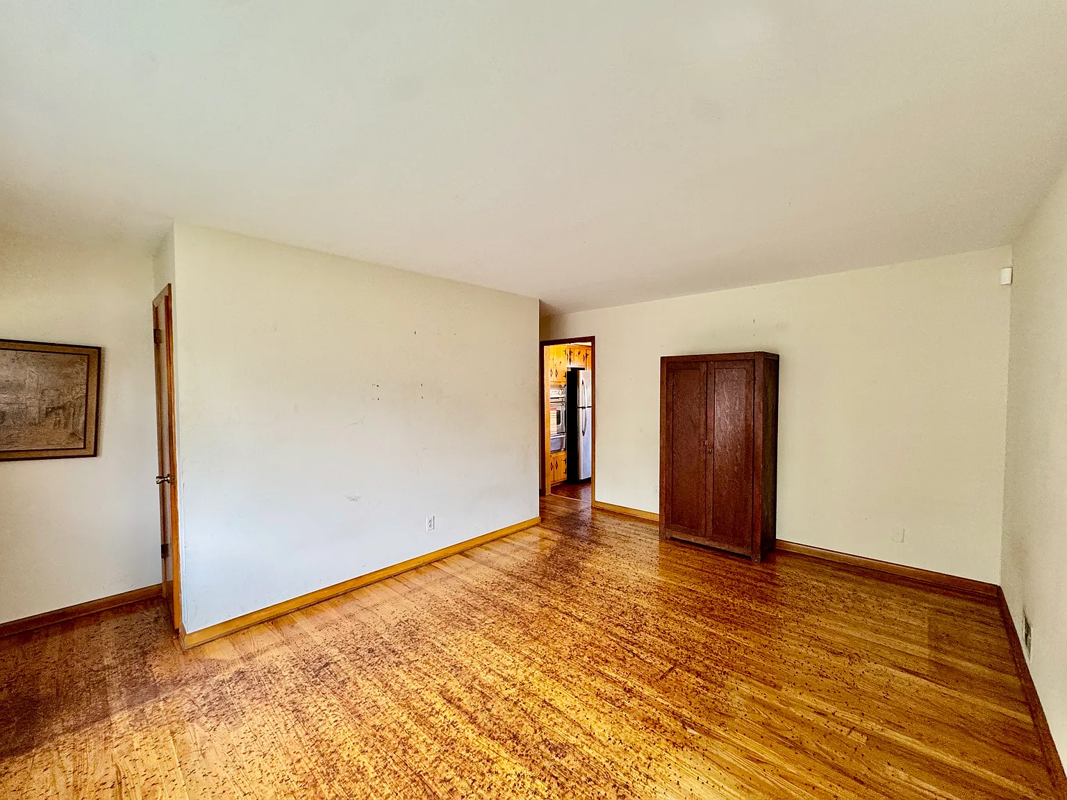 3 bed, 1.5 bath, $3,599 — Photo 3