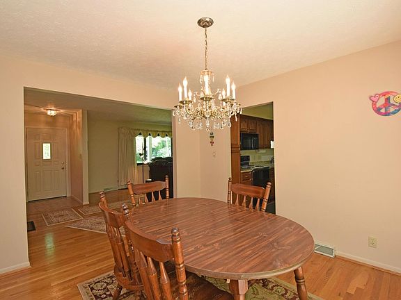 5th image of 4179 Deepwood Ln