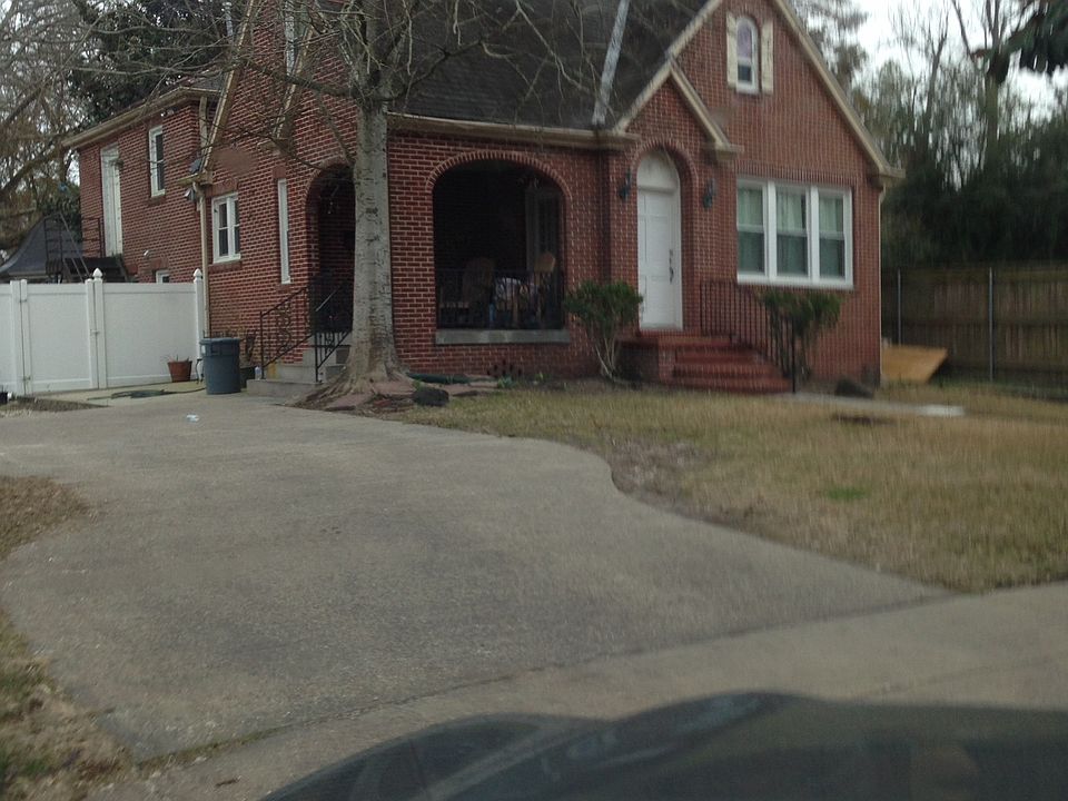 2nd image of 431 Central Ave