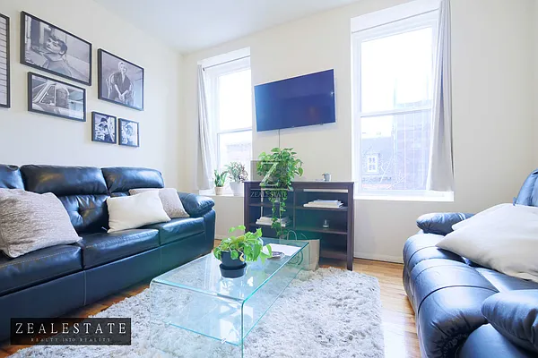 Rented by ZealEstate Group Inc | media 17