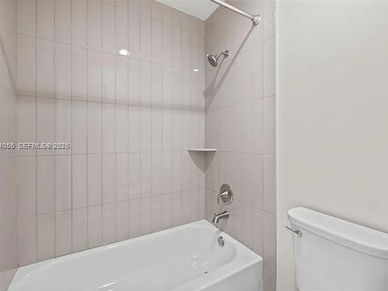 9547 SW 146th Pl — Photo 32