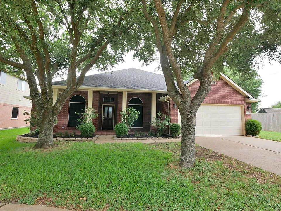 10402 Indian Paintbrush Ln