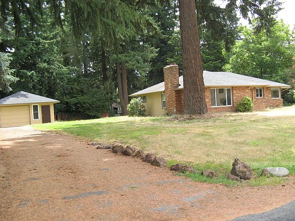 2nd image of 4515 NE 59th Ave