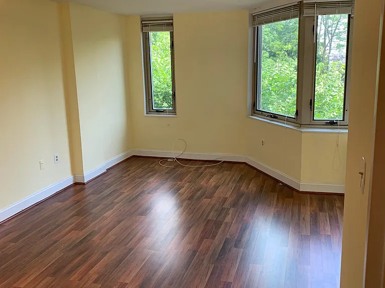 2800 Wisconsin Ave NW #410 — Photo 6