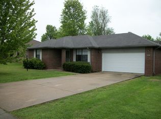 2826 W Vale St, Springfield, MO 65807