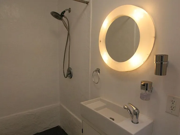 45 Ozone Ave #E — Photo 5