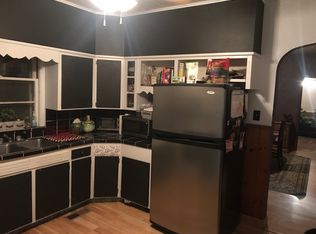 203 E Carroll St, Syracuse, IN 46567