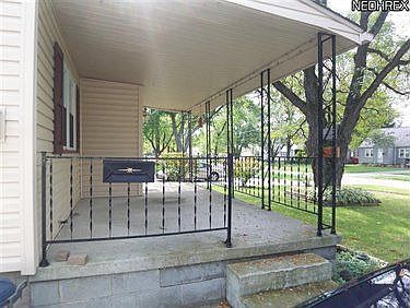 3rd image of 277 Westminster Ave