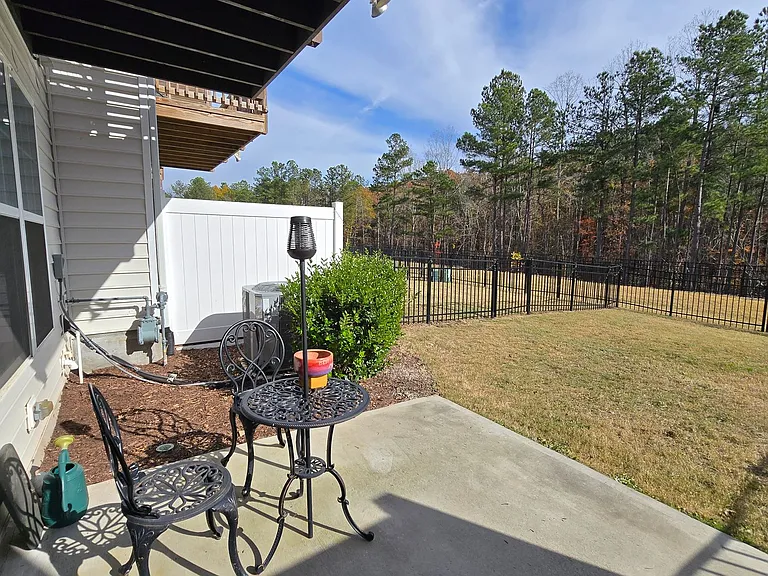 1207 Falling Rock Pl — Photo 23