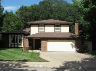 967 N Beaver Trail Rd, Derby, KS 67037