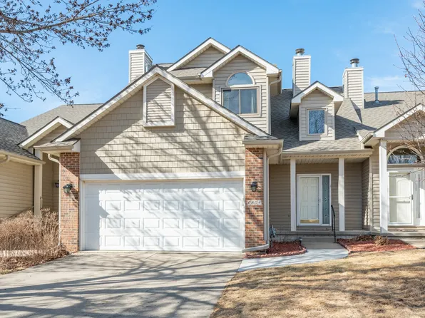 6804 NW 57th St, Johnston, IA 50131