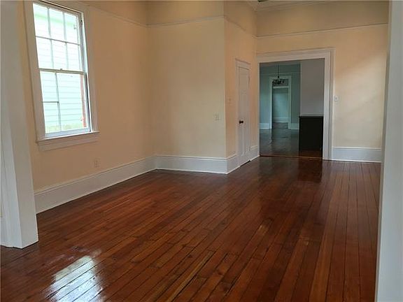 5th image of 435 Pacific Ave