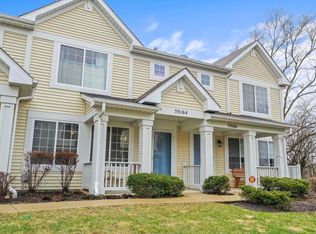 39164 Welsh Ln, Beach Park, IL 60083