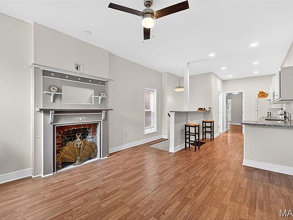 3rd image of 4218 Vista Ave