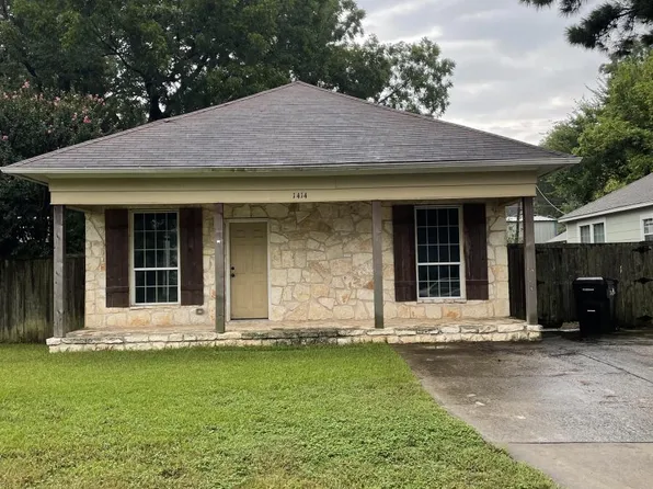 1414 W Sears St, Denison, TX 75020