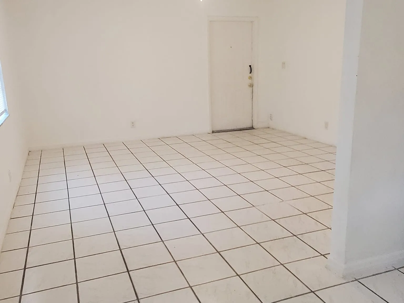 2 bed, $2,190 — Photo 3