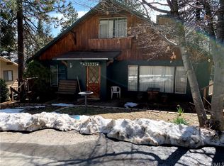 31371 Lightfoot Way, Running Springs, CA 92382