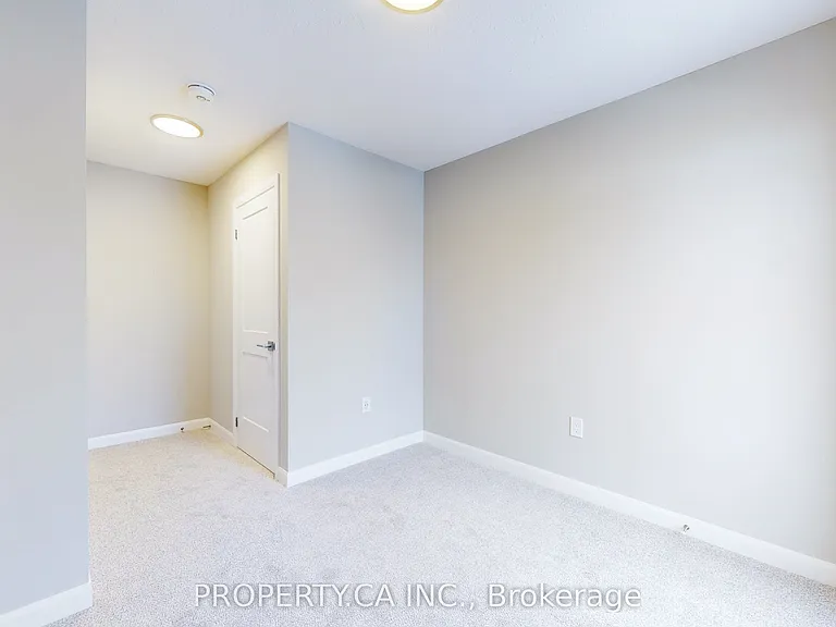 708 Woolwich St #303 — Photo 21