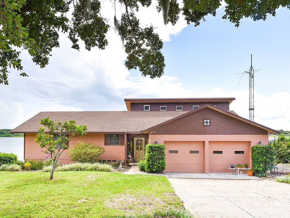 1st image of 670 Arti Ln
