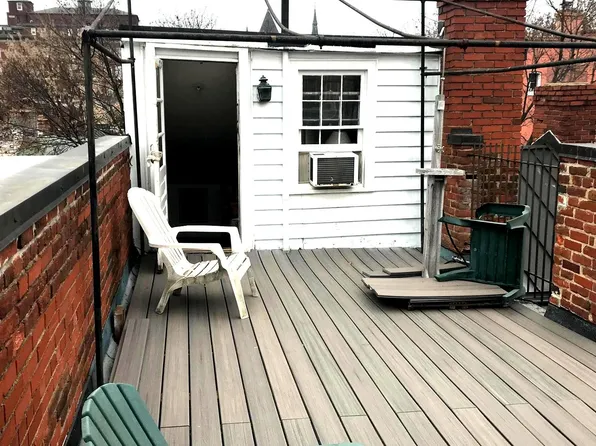 1245 34th St NW, Washington, DC 20007