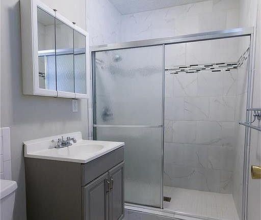 4th image of 5308 McCoy St