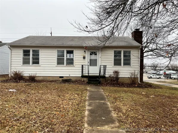 5104 E Cameron St, Tulsa, OK 74115