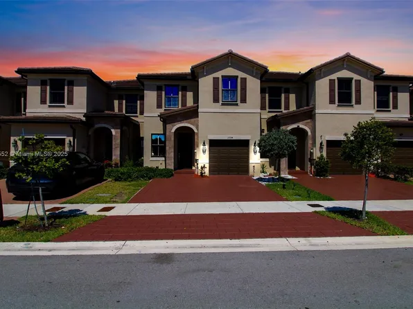 11094 W 33rd Way, Hialeah, FL 33018