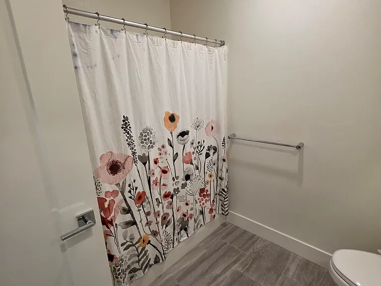 380 Riesling Ave #33 — Photo 12
