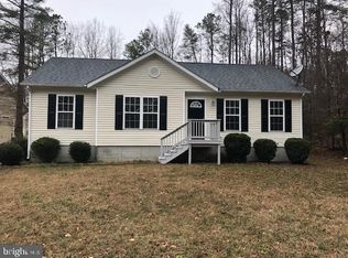 26484 Dejarnette Ln, Ruther Glen, VA 22546