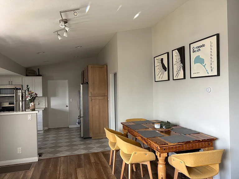 379 Citrus Ave — Photo 4