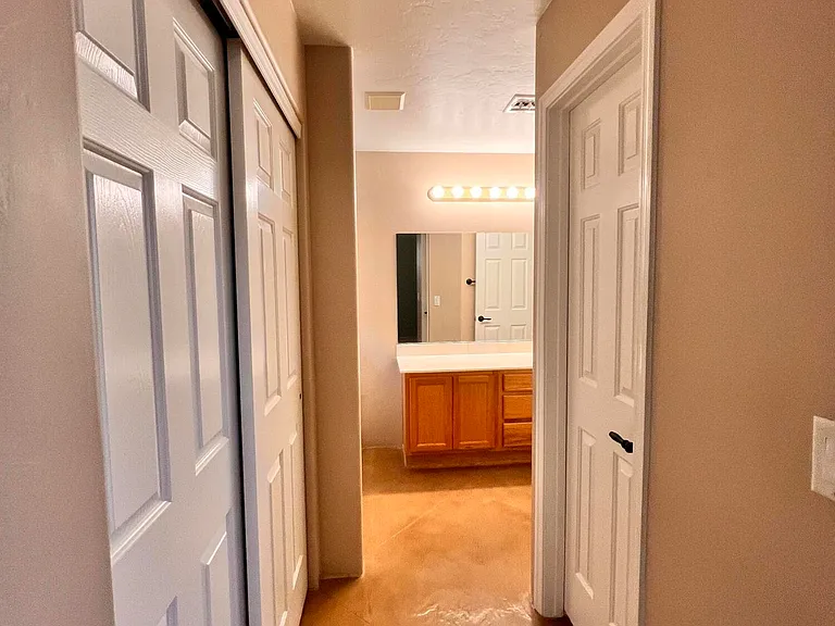 3110 North Ave — Photo 15