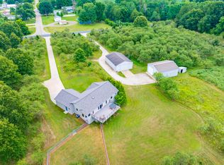 50360 29 1/2 St, Paw Paw, MI 49079