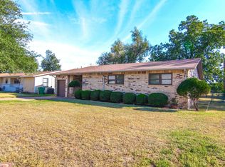 1913 Loma Linda Dr, Vernon, TX 76384