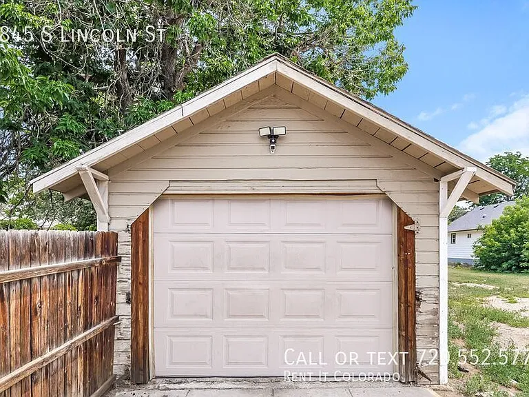 2845 S Lincoln St — Photo 29