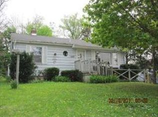 1834 S 3rd Pl, St Charles, IL 60174