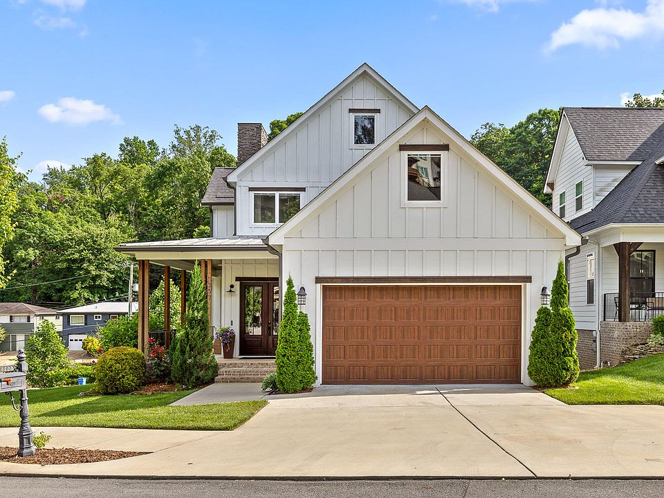 1st image of 1307 Carrington Way