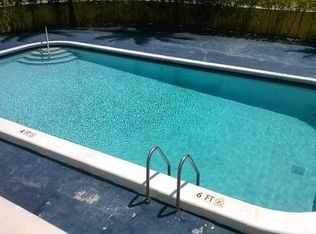 2175 NE 170th St, North Miami Beach, FL 33162