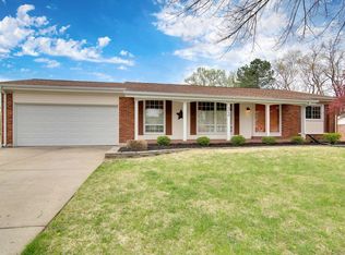 3948 Windemer Dr, Florissant, MO 63033