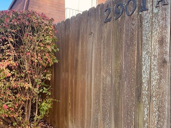 3rd image of 2901 Alydar Ct APT A