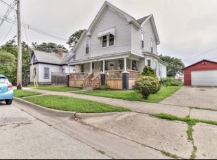 604 N Randolph St #2, Champaign, IL 61820