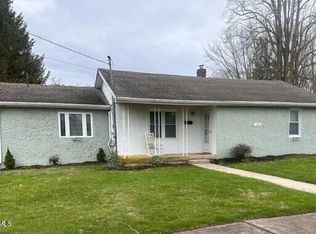 136 E 12th St, Bloomsburg, PA 17815