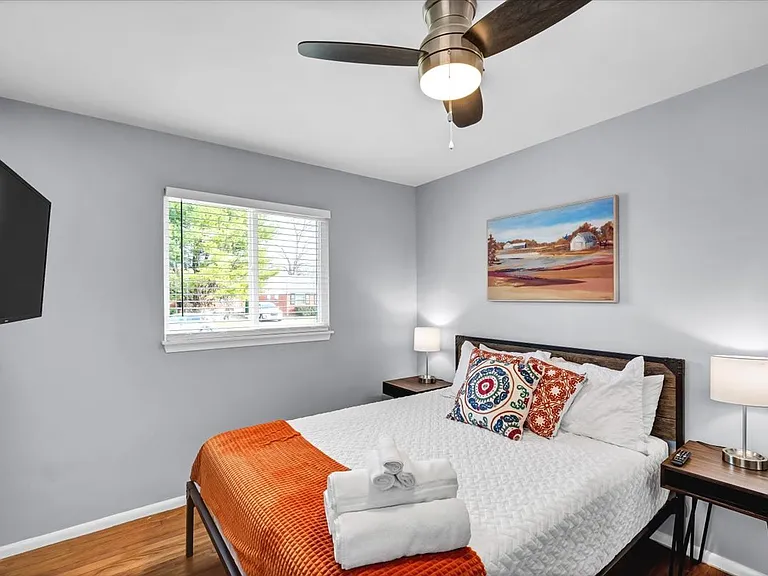 3216 Wellingmoor Ave — Photo 16