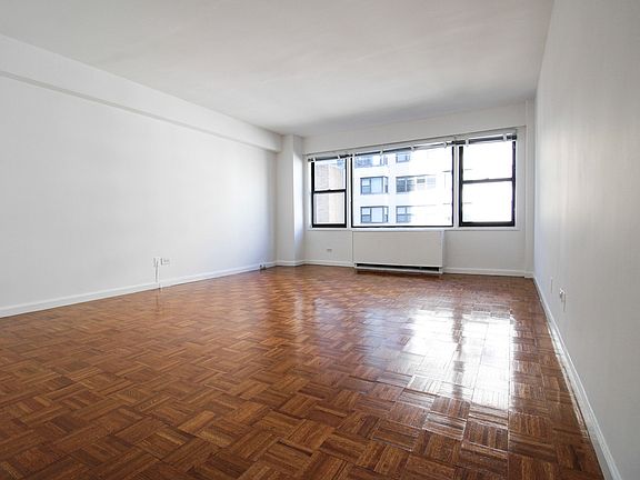 3rd image of 310 E 65th St APT 10D
