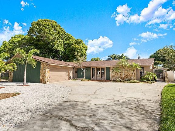 2nd image of 6469 31st Terrace Ct N